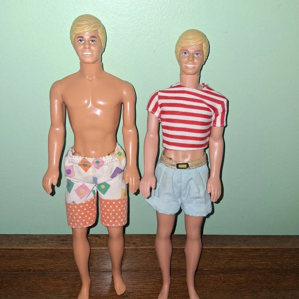 Lot of 2 Vintage Ken barbie dolls Bendable Legs 1983 Heads Blonde Hair